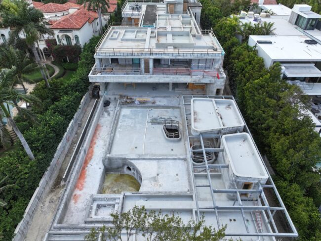 High-End Residential Pool Construction in Florida: The Ultimate Buyer’s Guide