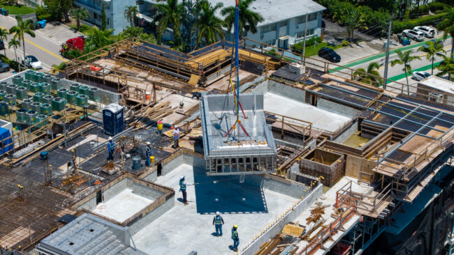 Custom Stainless Steel Lap Pool Builders: Engineering Excellence for Florida Estates